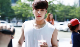 2022娱乐圈吃瓜王嘉尔大合集,王嘉尔成年度“吃瓜王”